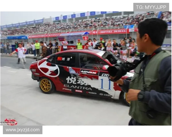 中国房车锦标赛多车相撞世界杯体育论坛