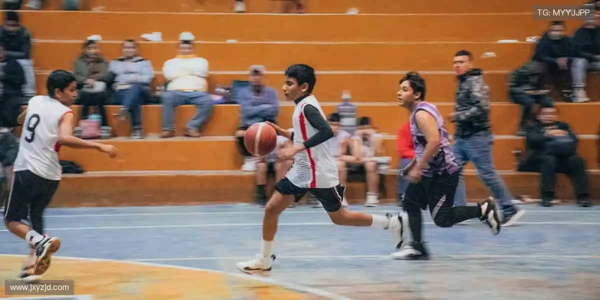 🎉加入体育社区,与千万球迷一起为热爱呐喊!赛事、直播、互动一站式体验!🏀